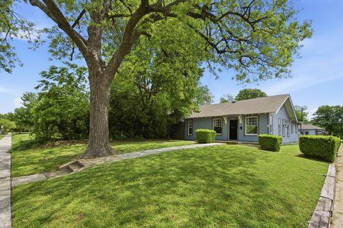 5802 Richmond Ave, Dallas, TX, 75206-6838 | Card Image