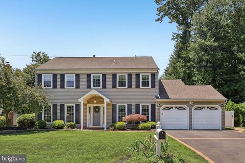 558 Fairman Ln, LANGHORNE, PA, 19047-1419 | Card Image