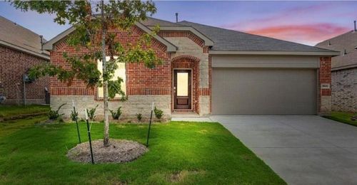 8500 Gray Squirrel Ln, Mckinney, TX, 75071-3894 | Card Image