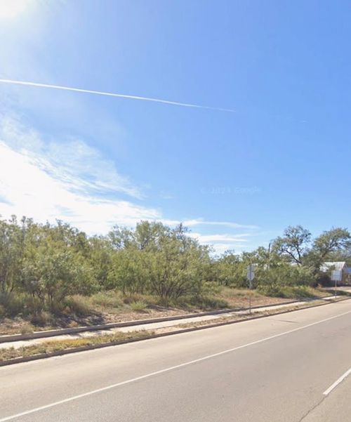 1607 W 4th St, Big Spring, TX, 79720 | Card Image