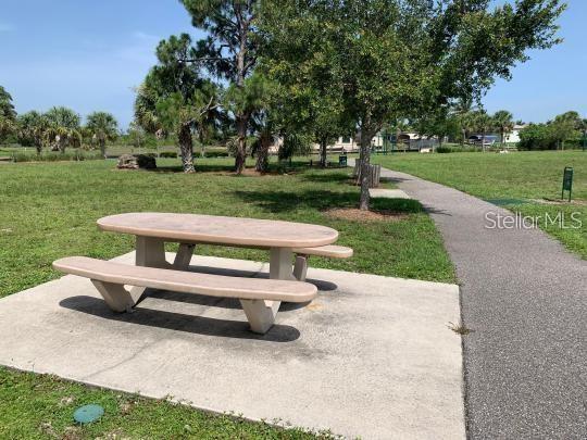 Land in PORT CHARLOTTE 3