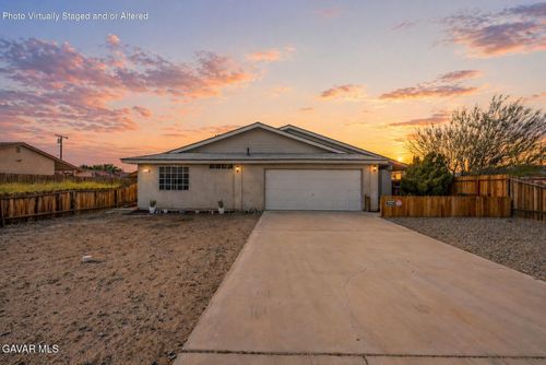 7431 Bay Ave, California City, CA, 93505-5109 | Card Image