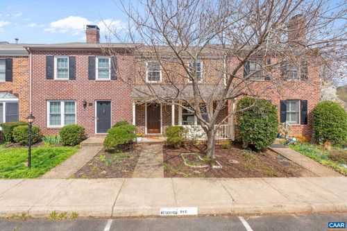 940 Huntwood Ln, CHARLOTTESVILLE, VA, 22901-2162 | Card Image