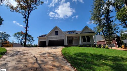 1815 Cross Creek Dr, Seneca, SC, 29678-1617 | Card Image