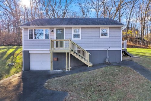 2 Leslie Ln, Millbury, MA, 01527 | Card Image