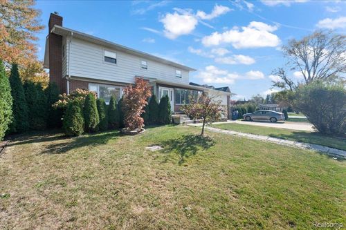 4593 Artley St, Canton, MI, 48188-2403 | Card Image