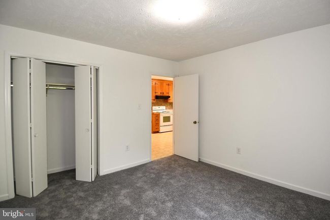 327 W 9 Th St, Townhouse with 3 bedrooms, 2 bathrooms and null parking in FRONT ROYAL VA | Image 9