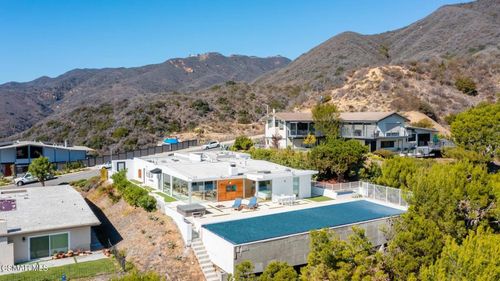 3424 Shoreheights Dr, Malibu, CA, 90265 | Card Image