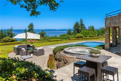 6411 View St Ne, Tacoma, WA, 98422-1362 | Card Image