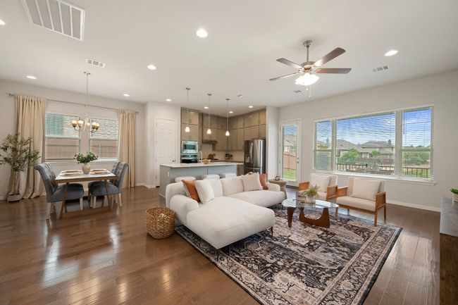 1416 Reprise Bnd, House other with 4 bedrooms, 4 bathrooms and 4 parking in Round Rock TX | Image 4