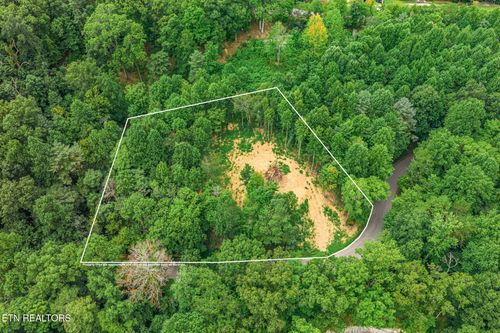 630 Circle Ln, Harriman, TN, 37748 | Card Image