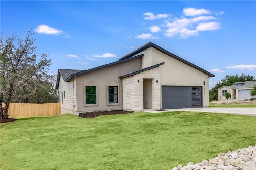 21415 Highland Lake Dr, Lago Vista, TX, 78645-2235 | Card Image