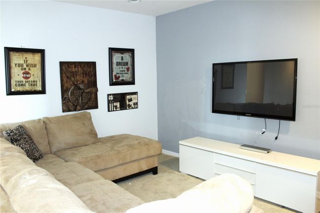 TV room | Image 31