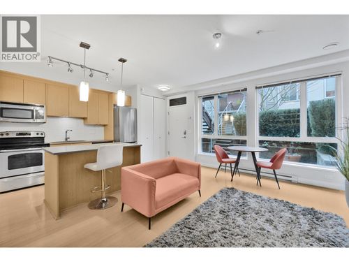 115-735 W 15th St, North Vancouver, BC, V7M0B8 | Card Image