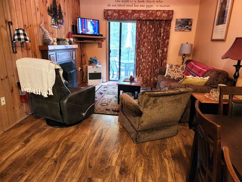 7-12 Streamside Rd, Campton, NH, 03223-5055 | Card Image
