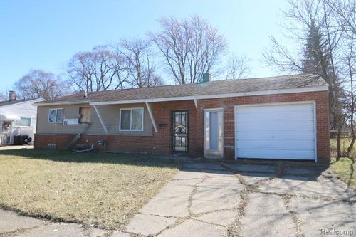 1443 Charwood Rd, Mount Morris, MI, 48458-2776 | Card Image