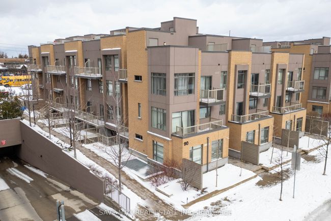 204 - 90 Orchid Place Dr, Condo with 3 bedrooms, 1 bathrooms and 1 parking in Scarborough ON | Image 24