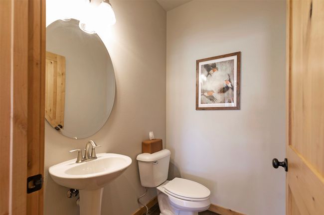 10 Lonepine Trl, Townhouse with 3 bedrooms, 3 bathrooms and null parking in Hamilton MT | Image 33