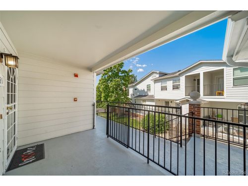 unit-b5-1697 S Cole St, Lakewood, CO, 80228-4194 | Card Image