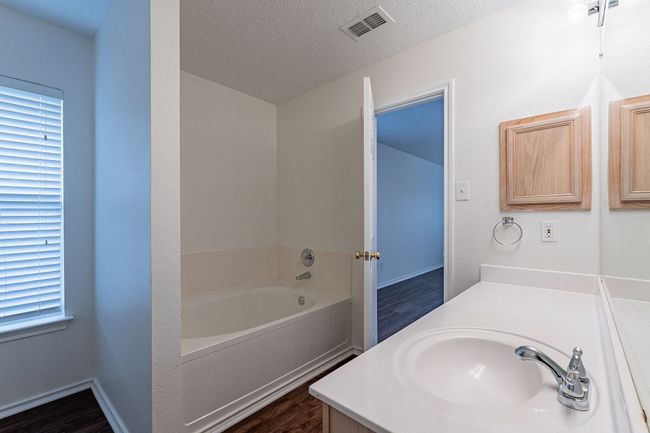 5220 Dillon Cir, House other with 4 bedrooms, 3 bathrooms and null parking in Haltom City TX | Image 23
