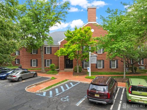 7 Auer Ct, East Brunswick, NJ, 08816-5829 | Card Image