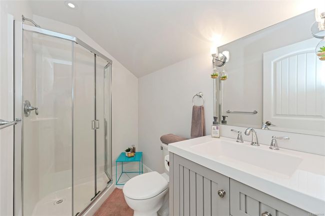 6140 Lakes Rd, House other with 5 bedrooms, 5 bathrooms and 4 parking in Duncan BC | Image 26