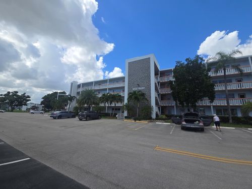 2010-2010 Westbury F, Deerfield Beach, FL, 33442-3261 | Card Image