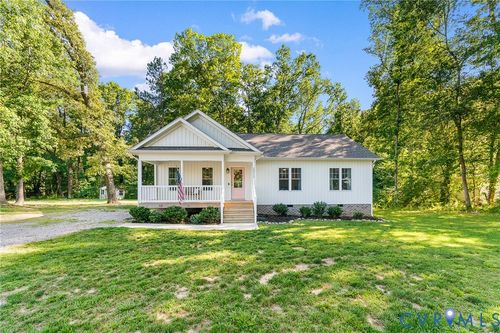 20453 Mitchell Ave, Dinwiddie, VA, 23841-2329 | Card Image