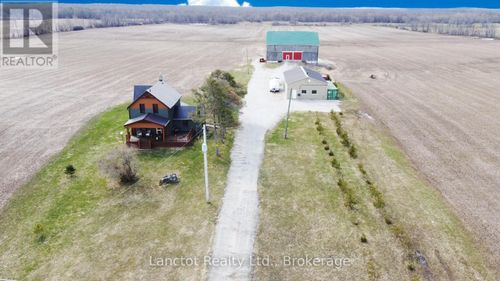 402558 Grey Road 17, Township Of Georgian Bluffs, ON, N0H2T0 | Card Image
