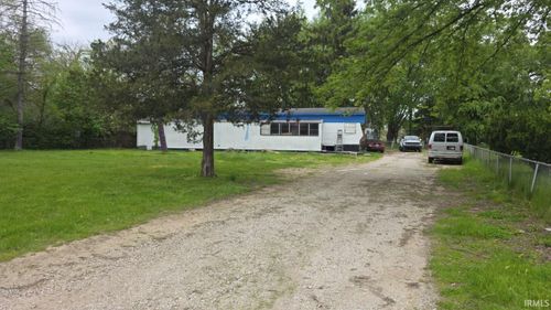 50675 Donna Street, Elkhart, IN, 46514-9539 | Card Image