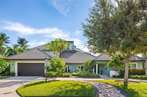 70 Bay Colony Ln, Fort Lauderdale, FL, 33308-2004 | Card Image