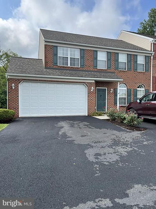 206 Barrington Dr, READING, PA, 19607-2442 | Card Image