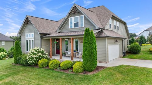 7468 Crowes Nest Dr, Harrison, TN, 37341-1701 | Card Image