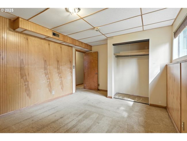 1425 Se 9 Th St, House other with 6 bedrooms, 3 bathrooms and null parking in Gresham OR | Image 28