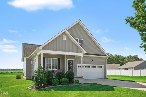 176 Glenwood Pl, Kenly, NC, 27542-6807 | Card Image