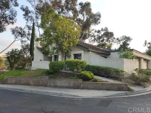 820 Chervil Ct, Chula Vista, CA, 91910-6611 | Card Image