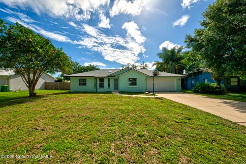 7245 Briggs Ave, Cocoa, FL, 32927-8006 | Card Image