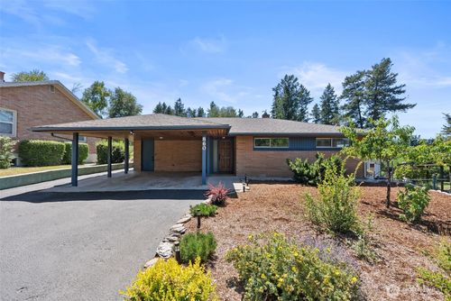 860 E 2nd Avenue, Colville, WA, 99114 | Card Image