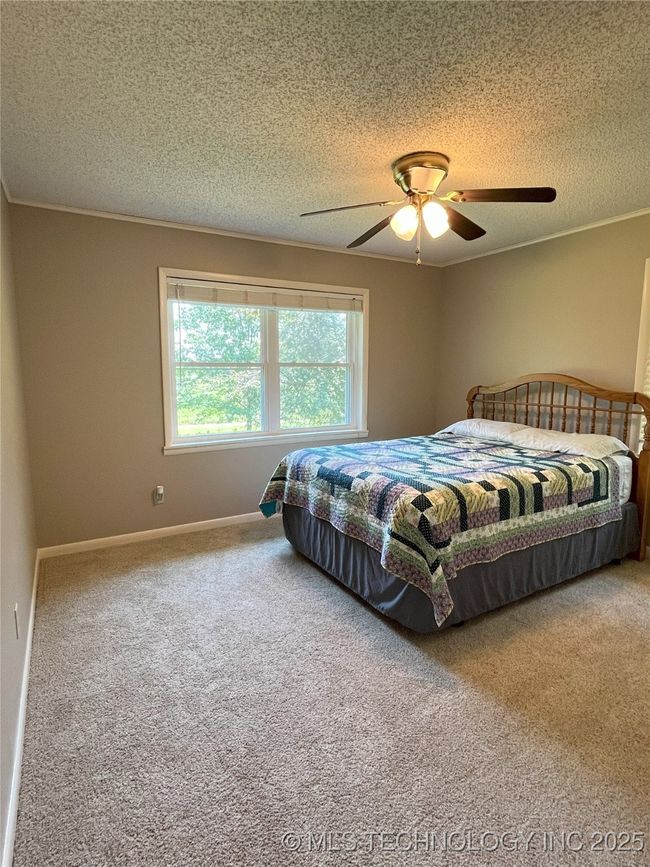 10282 N Perry Loop Rd, House other with 3 bedrooms, 3 bathrooms and null parking in Stigler OK | Image 36