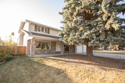 29 Allan Close, Red Deer, AB, T4R1A4 | Card Image