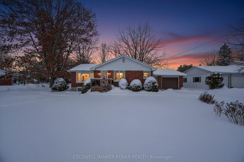 4532 Adjala-Tecumseth Tline, Alliston, ON, L9R1V4 | Card Image