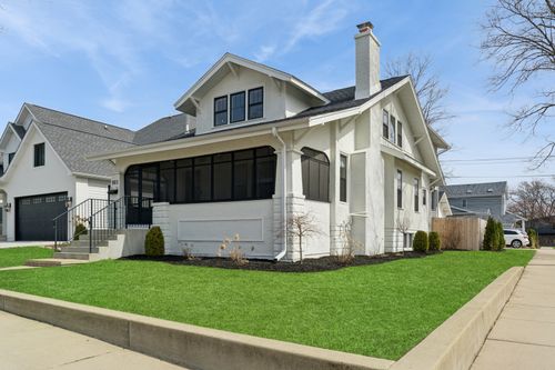 903 N Vail Ave, Arlington Heights, IL, 60004-5562 | Card Image