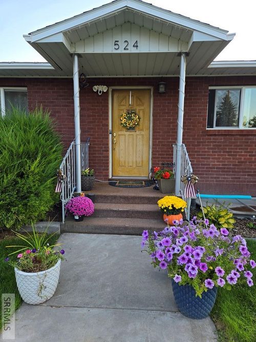 524 Curtis Street, Blackfoot, ID, 83221 | Card Image