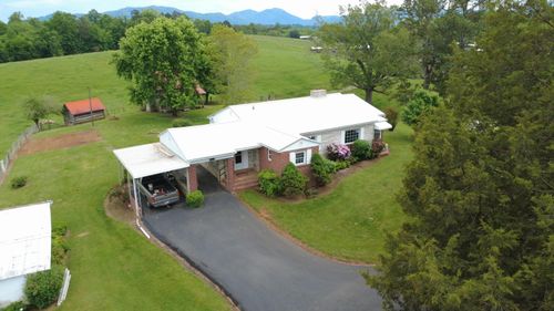 1615 Old Parrottsville Hwy, Parrottsville, TN, 37843-2664 | Card Image