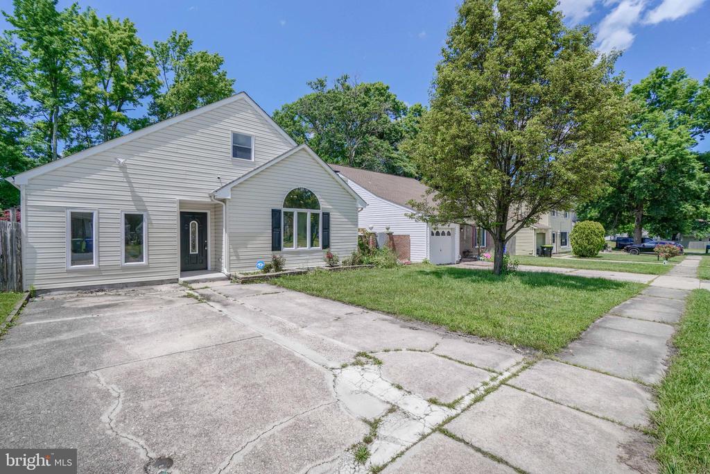 Albantowne Way, Edgewood, MD 21040