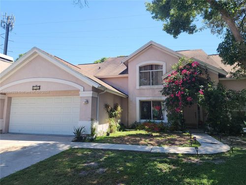 7309 Yardley Way, Tampa, FL, 33647-1216 | Card Image