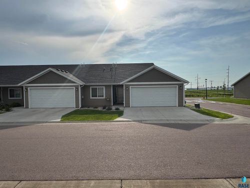 unit-4-1209 N Marion Rd, Sioux Falls, SD, 57107-1171 | Card Image
