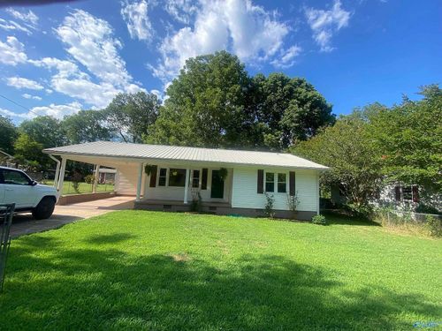 515 Quincy St, Scottsboro, AL, 35768-4007 | Card Image