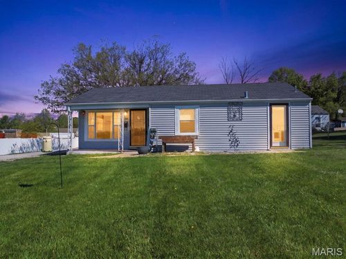 105 Wagner St, Wentzville, MO, 63385-1623 | Card Image