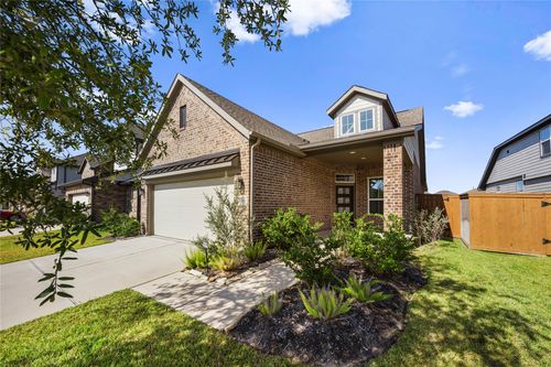 7806 Coco Verde Dr, Cypress, TX, 77433-7511 | Card Image